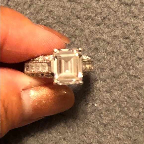 Emerald cut CZ ring on silver tone mounting - Picture 2 of 7